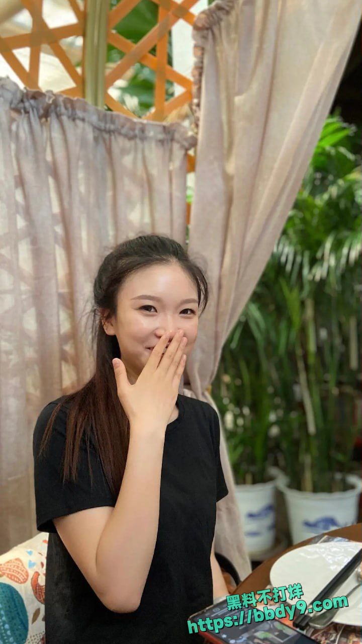 瞒着老公偷偷跟金主偷情15