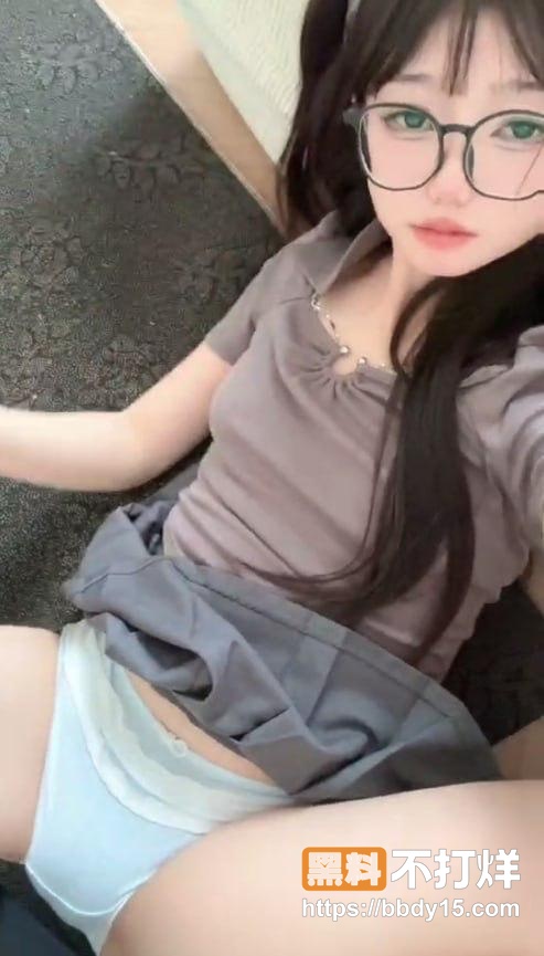 抖音JK博主美羊羊15