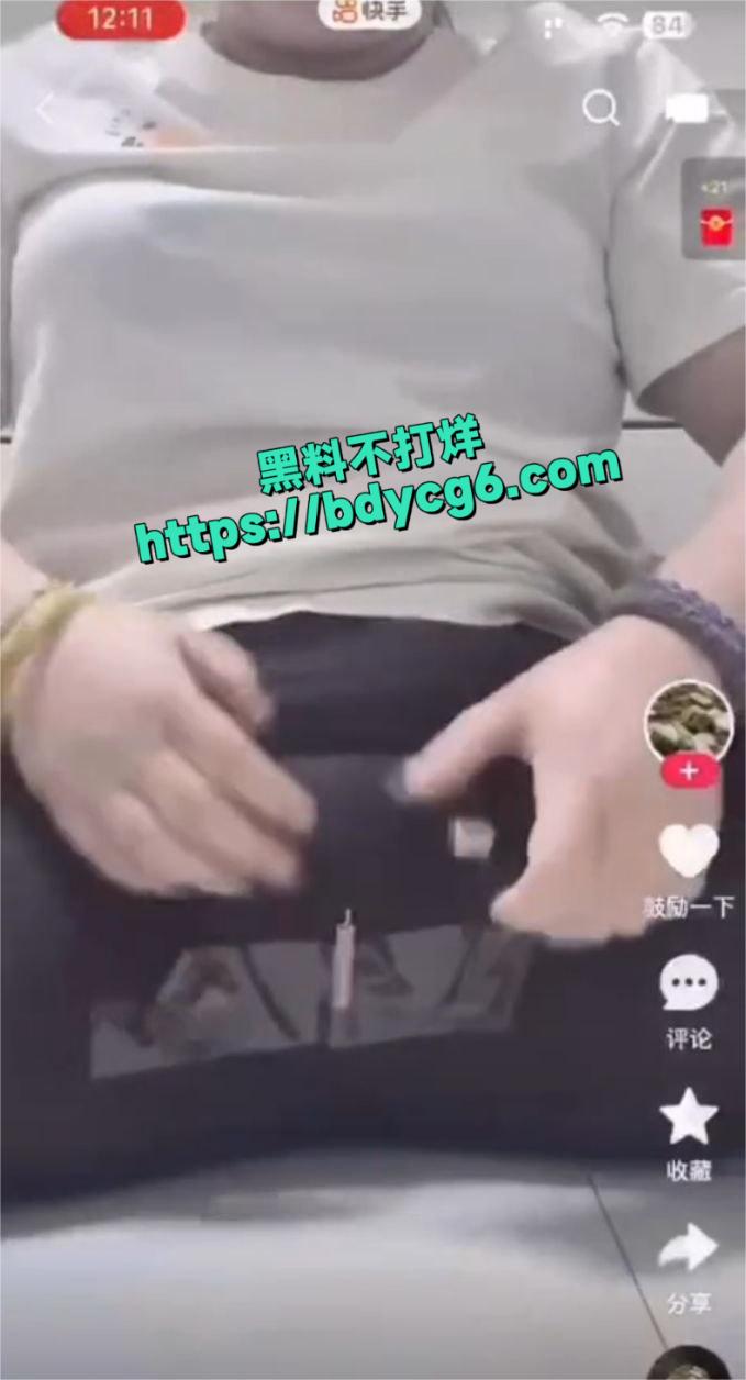 快手猛女豁出去 瑜伽裤贴鞭炮炸逼
