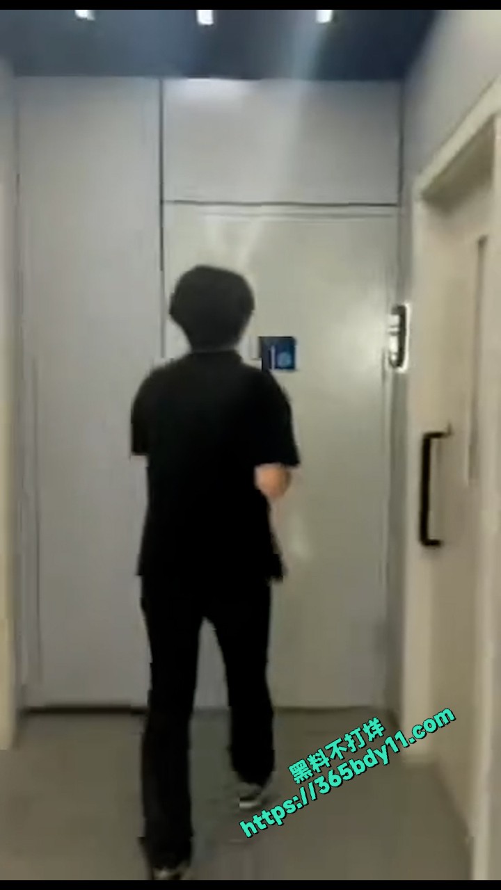 竖版模版.00180413.Still016