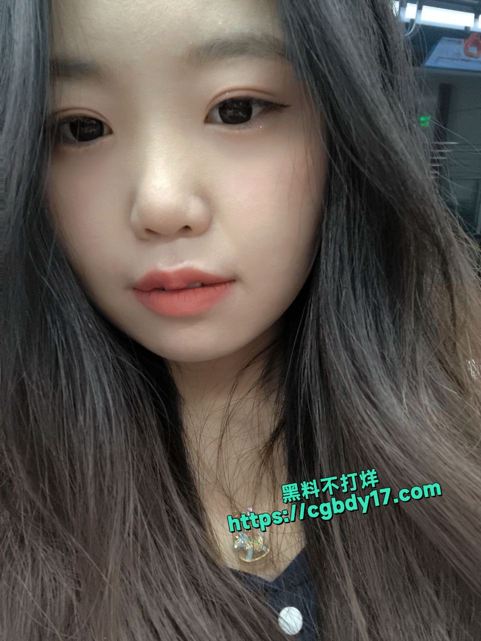 甘肃反差婊眼镜骚妹于雪 自慰抵押视频真情流露5