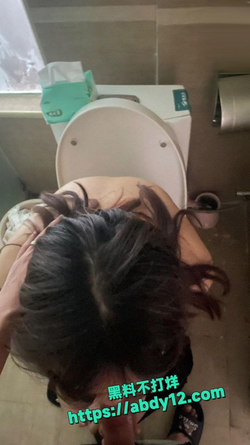 隔壁班母狗 5