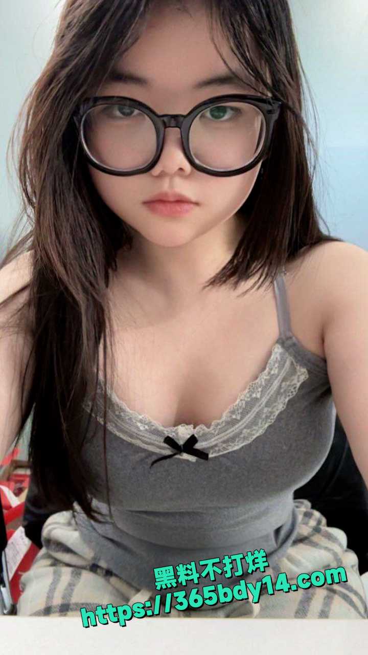 大二学生妹王羽焦 15