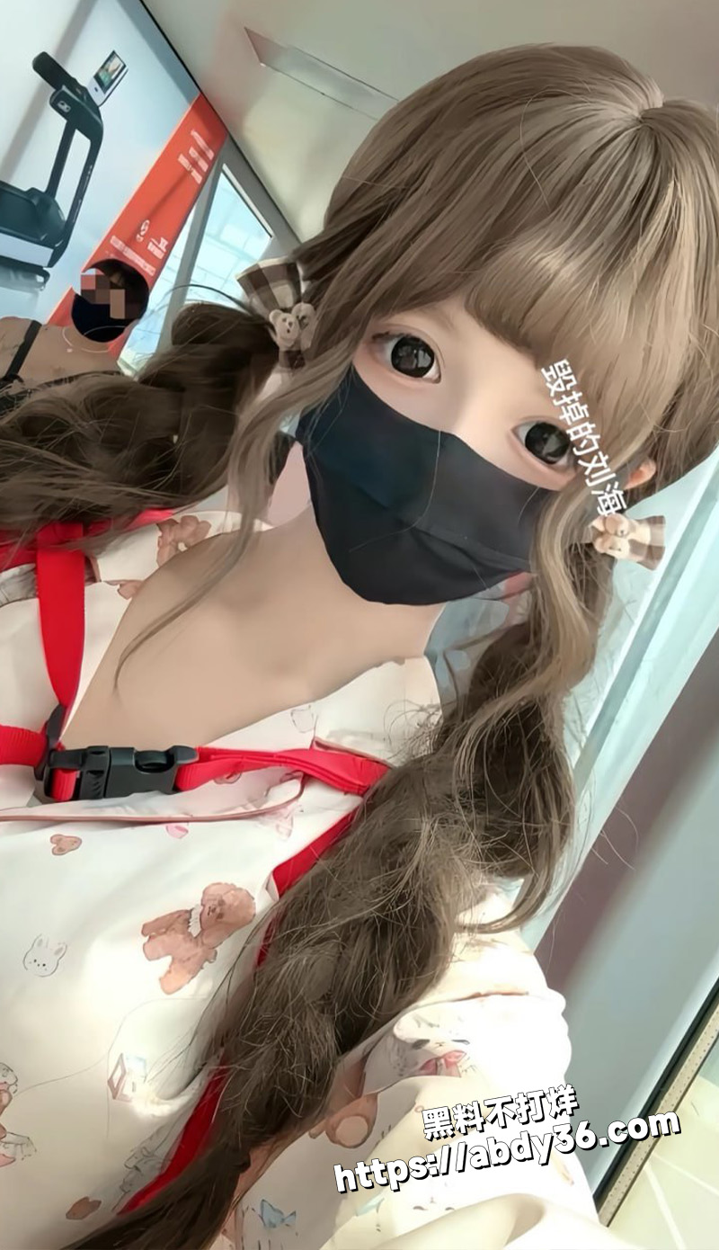 抖音极品少萝 金世奈.jpg3