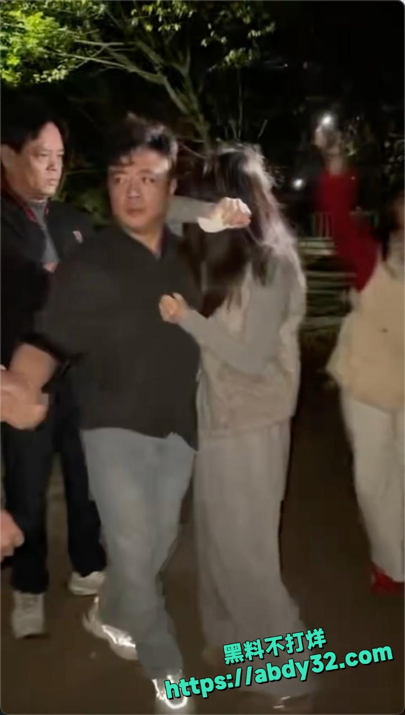 潮州沙溪街头直播捉奸 4