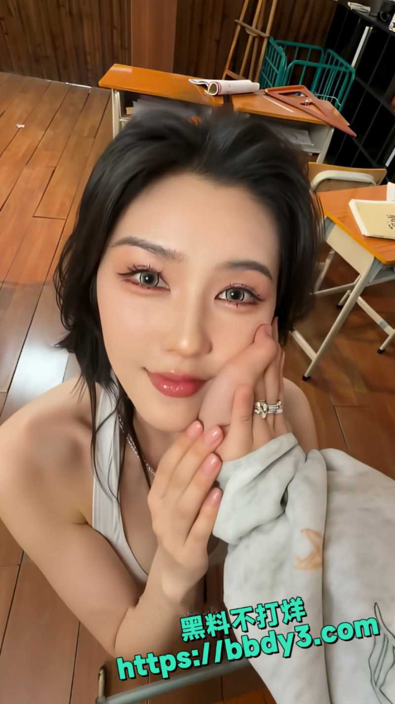 美网红明星全裸热舞 1