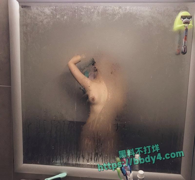 广西贵港已婚幼师出轨09