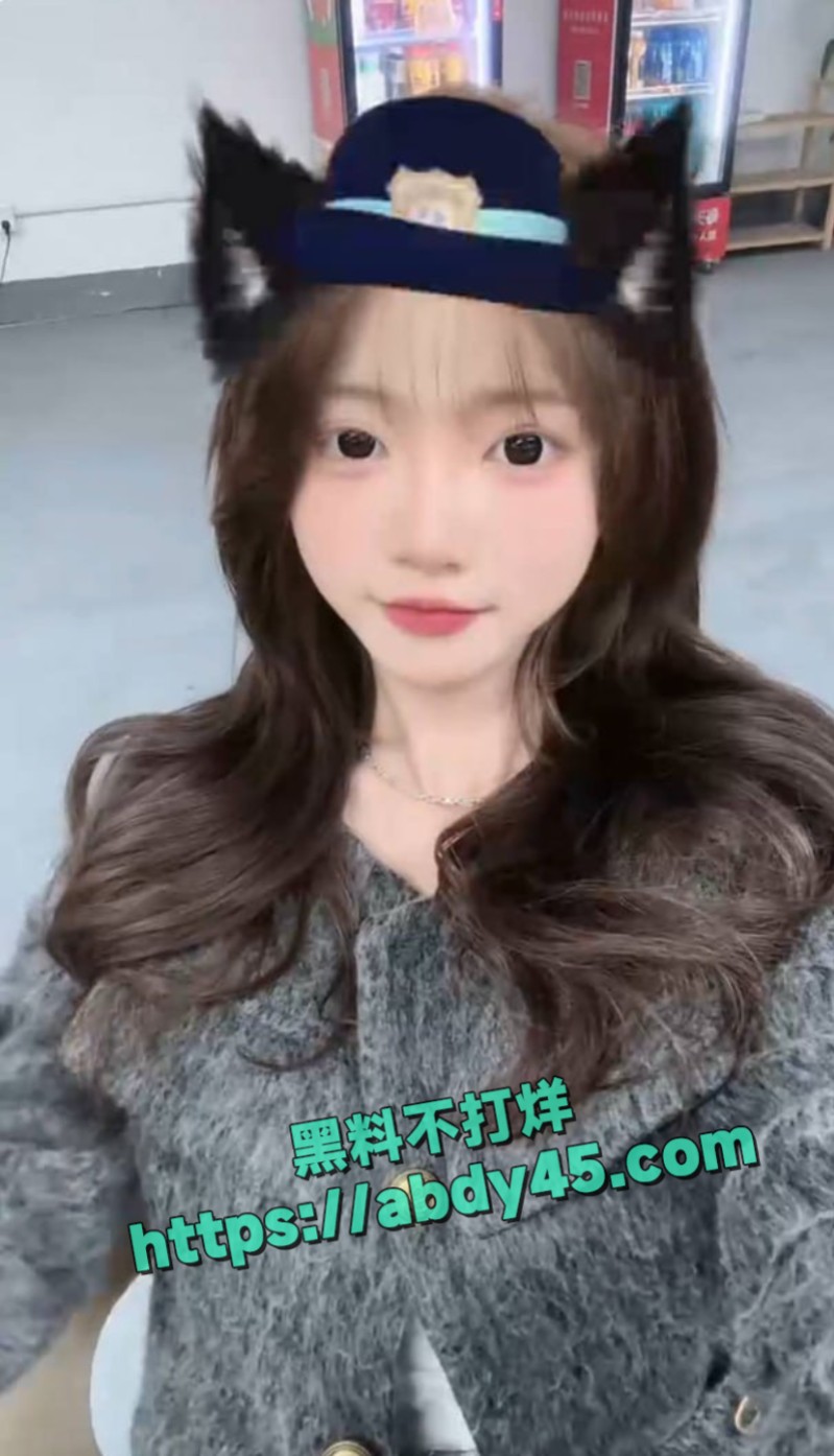 江苏常熟理工大二女生张丽冉7