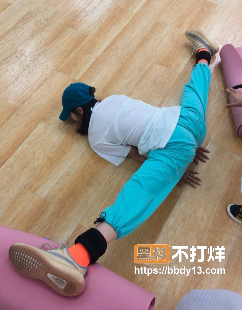 北京电影学院表演专业张宜佳24