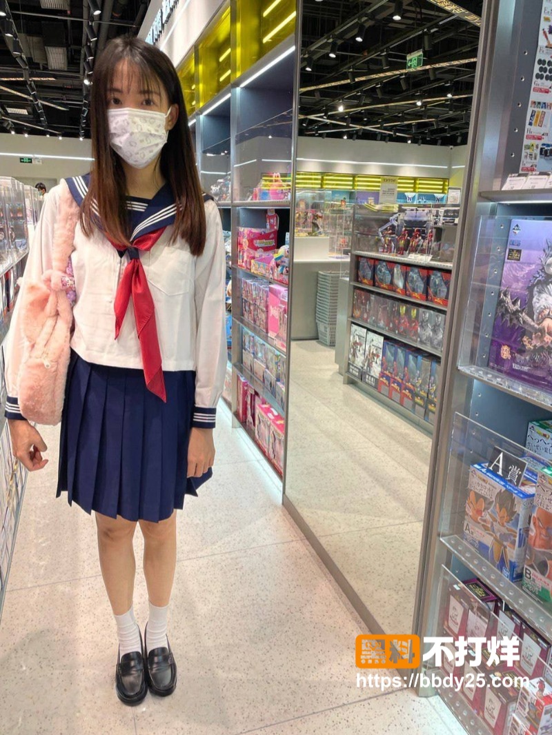 某三甲医院极品反差婊护士吴新园83