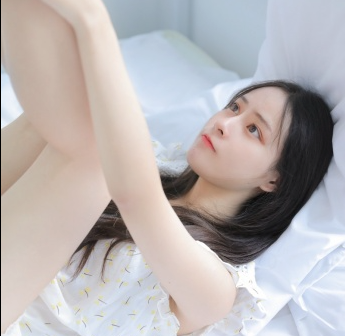 【原创首发】（11）海边瞭望台强奸处⼥表妹，被⼈看到也不管了，化身禽兽夺了她的第⼀次 29P+39分钟视频