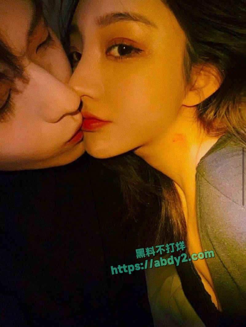 抖音最甜情侣慎婕树一分手男方深夜抛出诸多黑料 29
