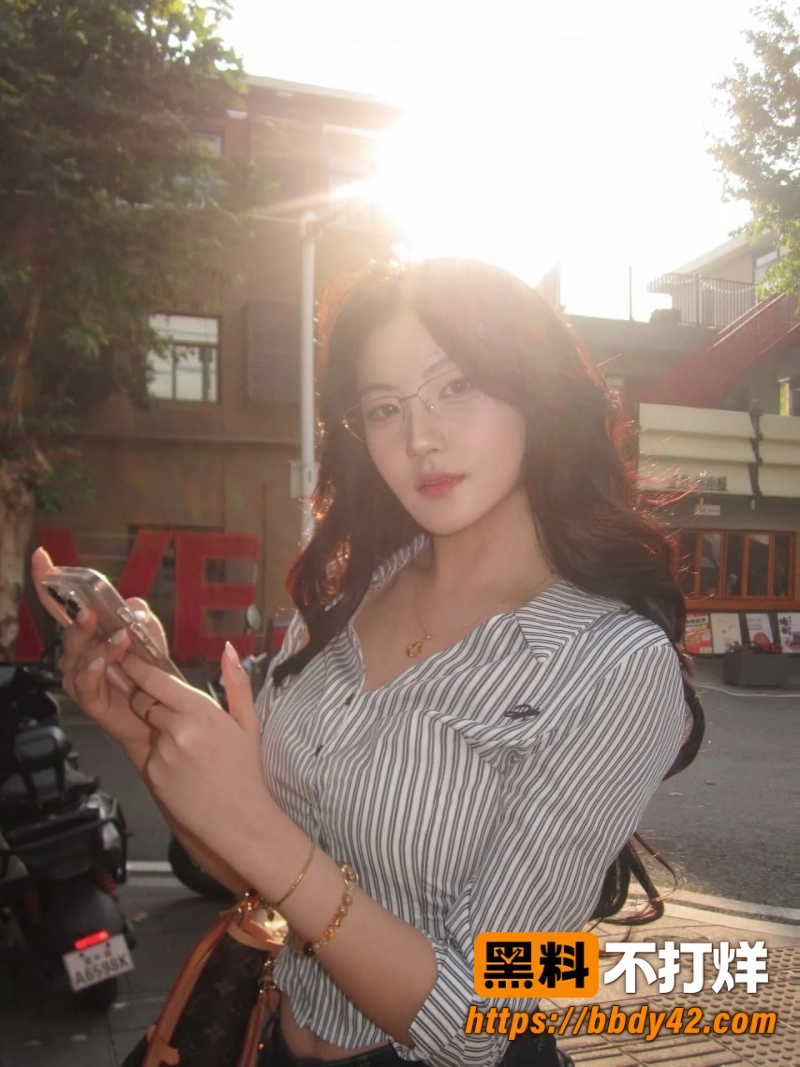 杜婷 12