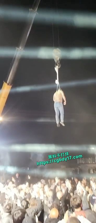 大型对棚现场低俗表演上吊3