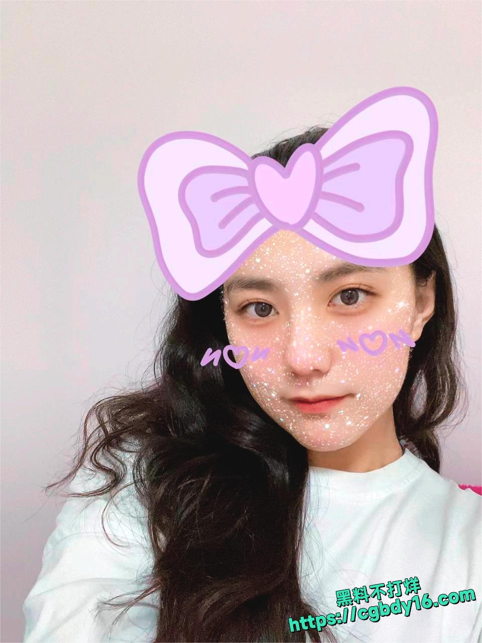 成都女大学生林青赟