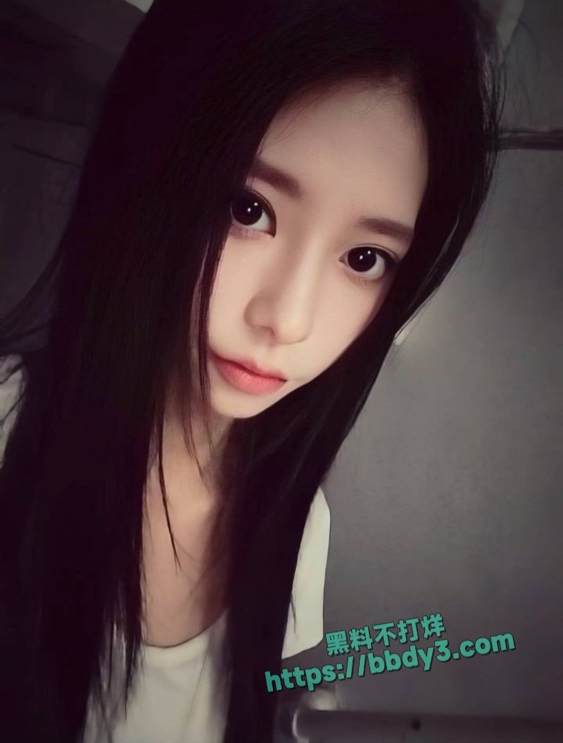 推特网黄碳水王子女伴starluck被开盒 12