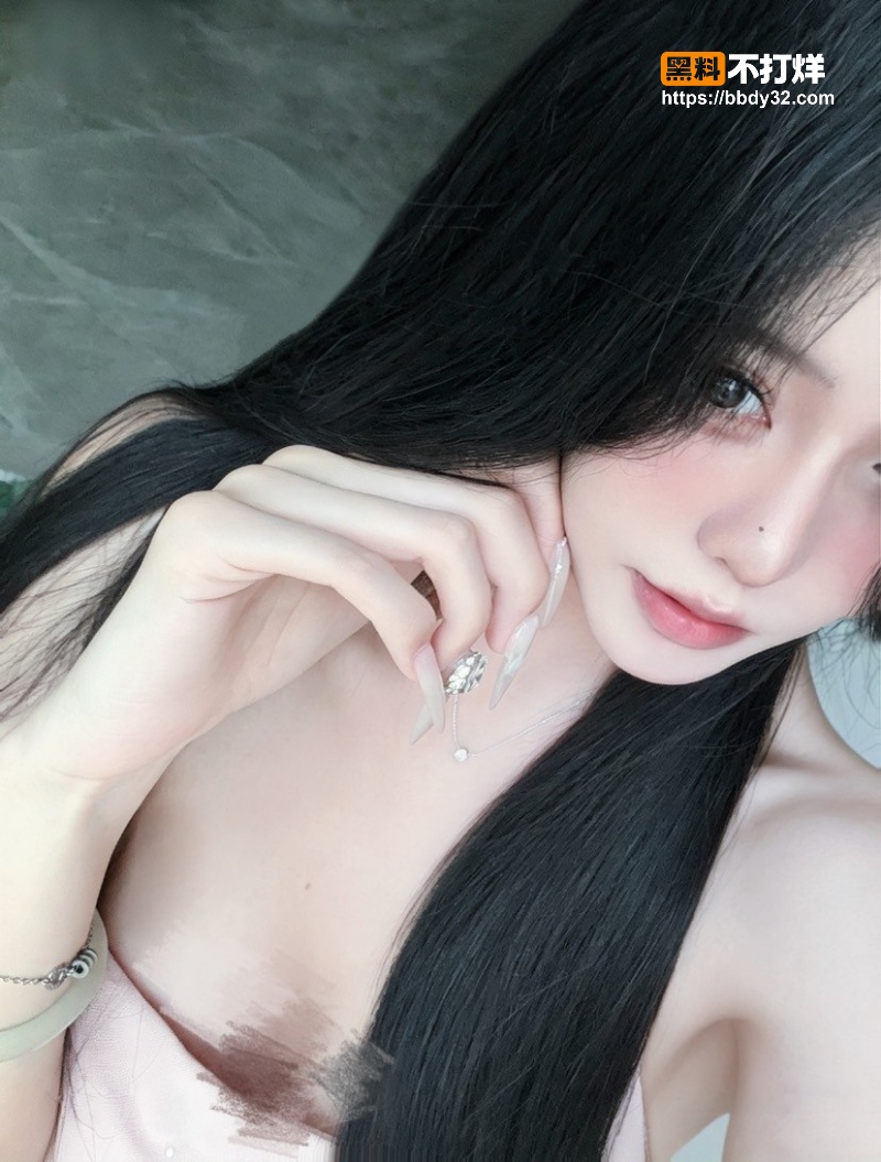 河南郑州极品女主播kiki1