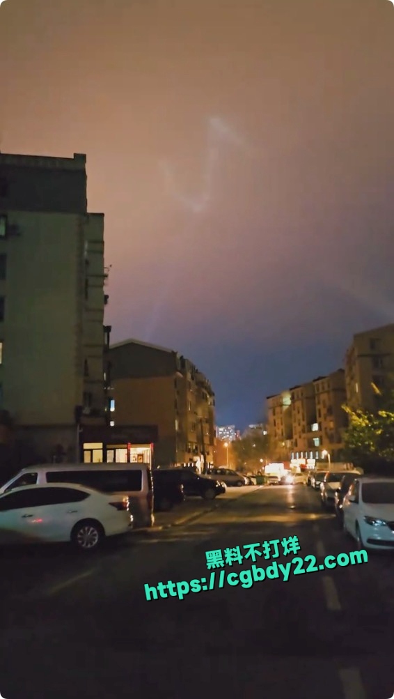 大连空中UFO不明飞行物事件1