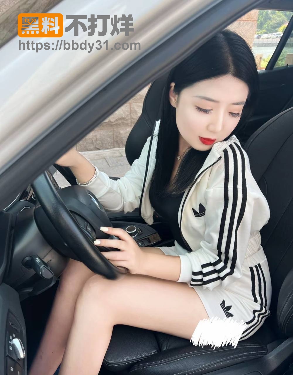 黄梦茹7