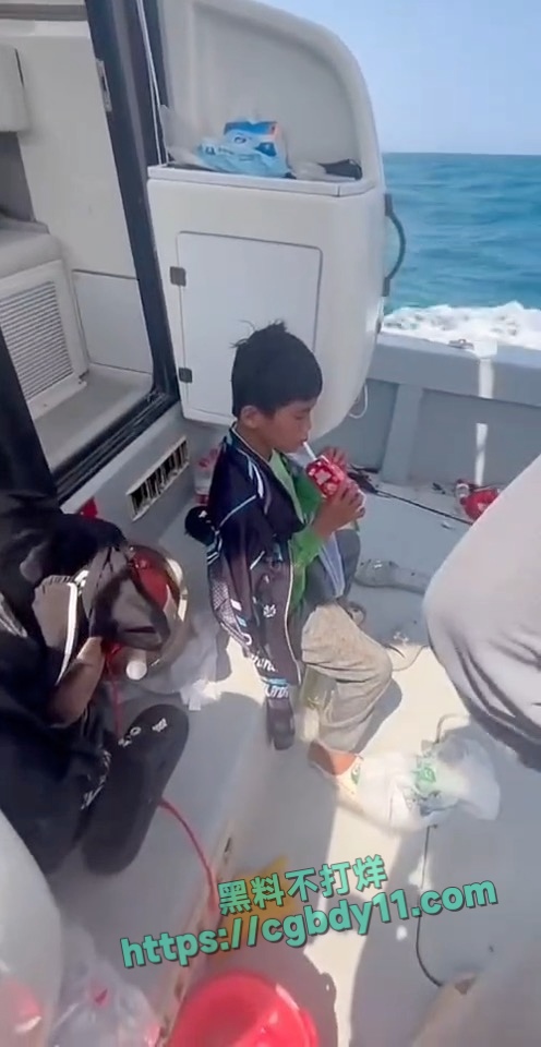 小孩哥漂流 (2)