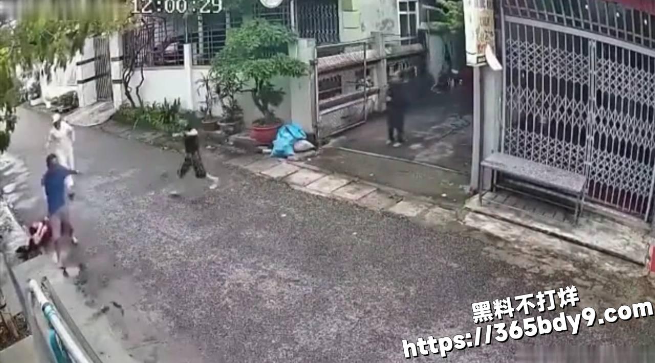 越南砍人现场视频3