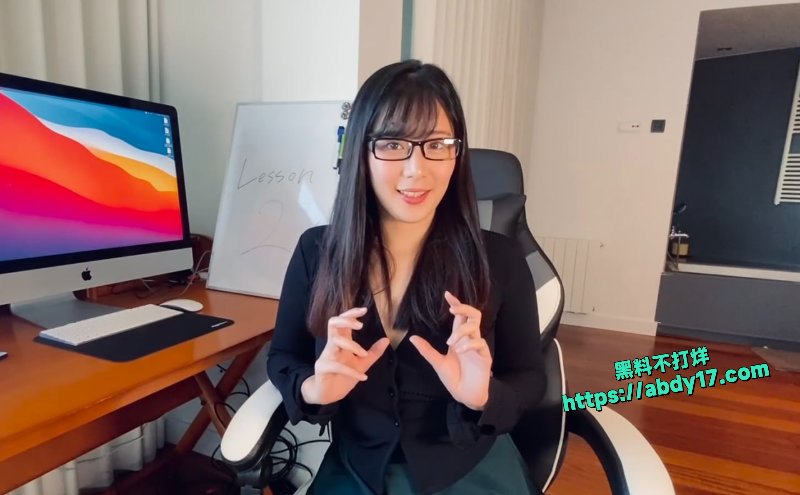 日系萌妹美乳博主obokozu