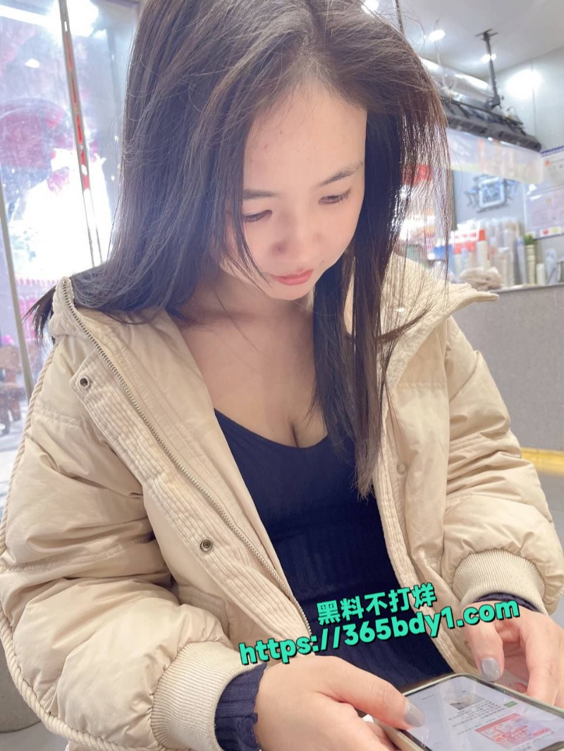 微胖巨乳反差骚婊5