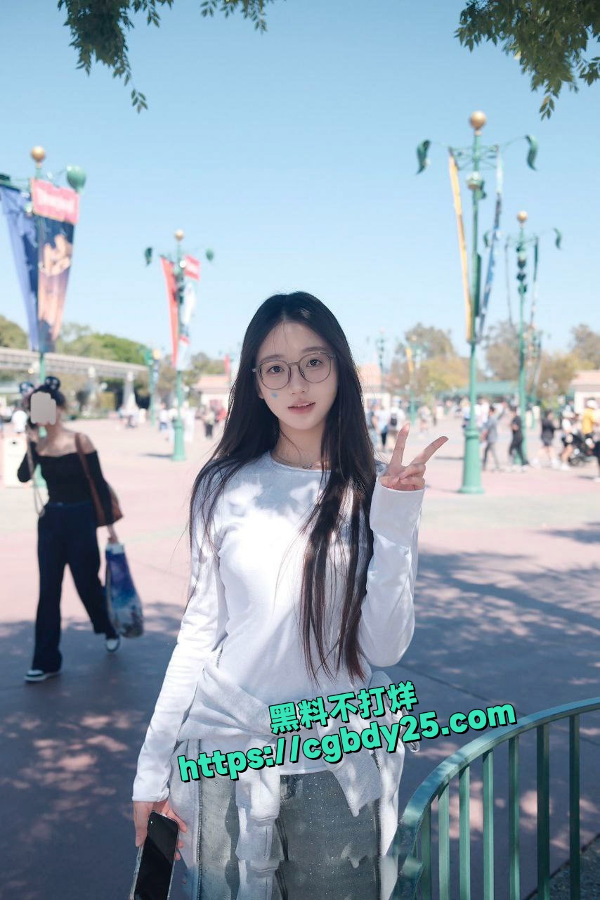 极品萌妹清水私拍萌妹家中自慰福利合集11