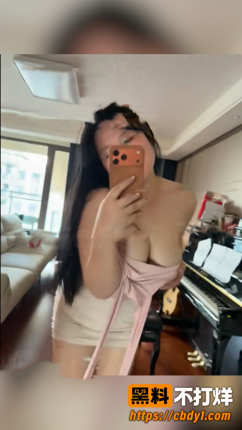 菠萝噗噗1
