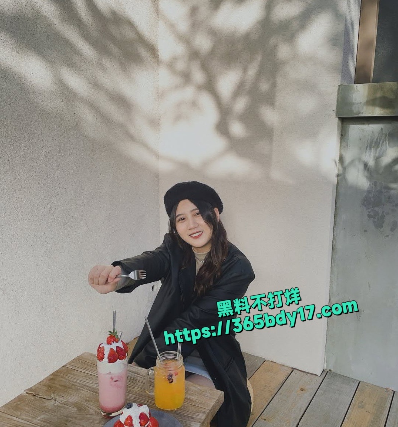 小网美林韵臻1