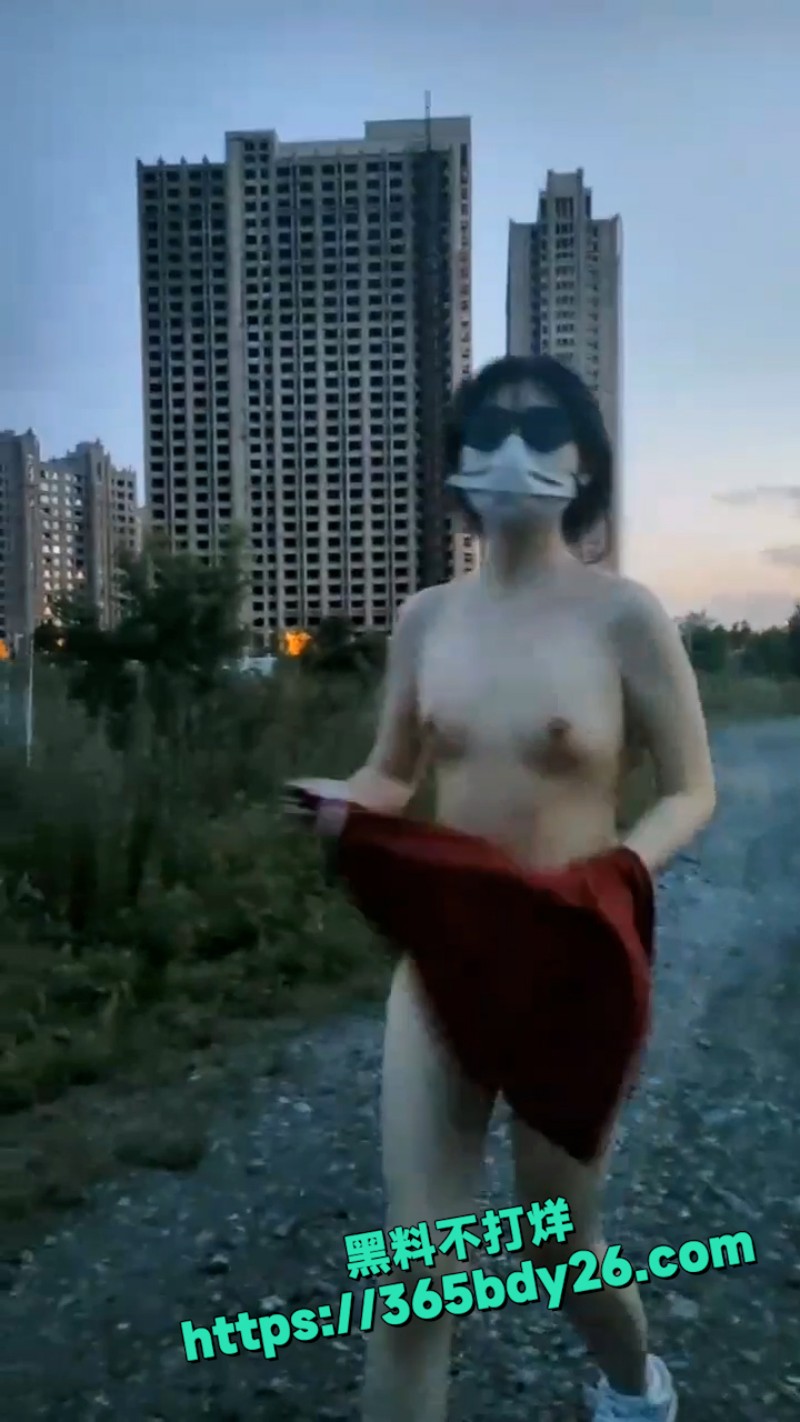 推特超火露出网黄 1