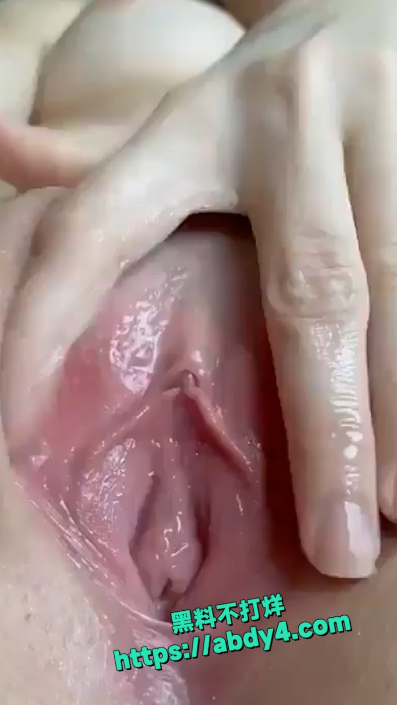 极品反差婊 私拍 4