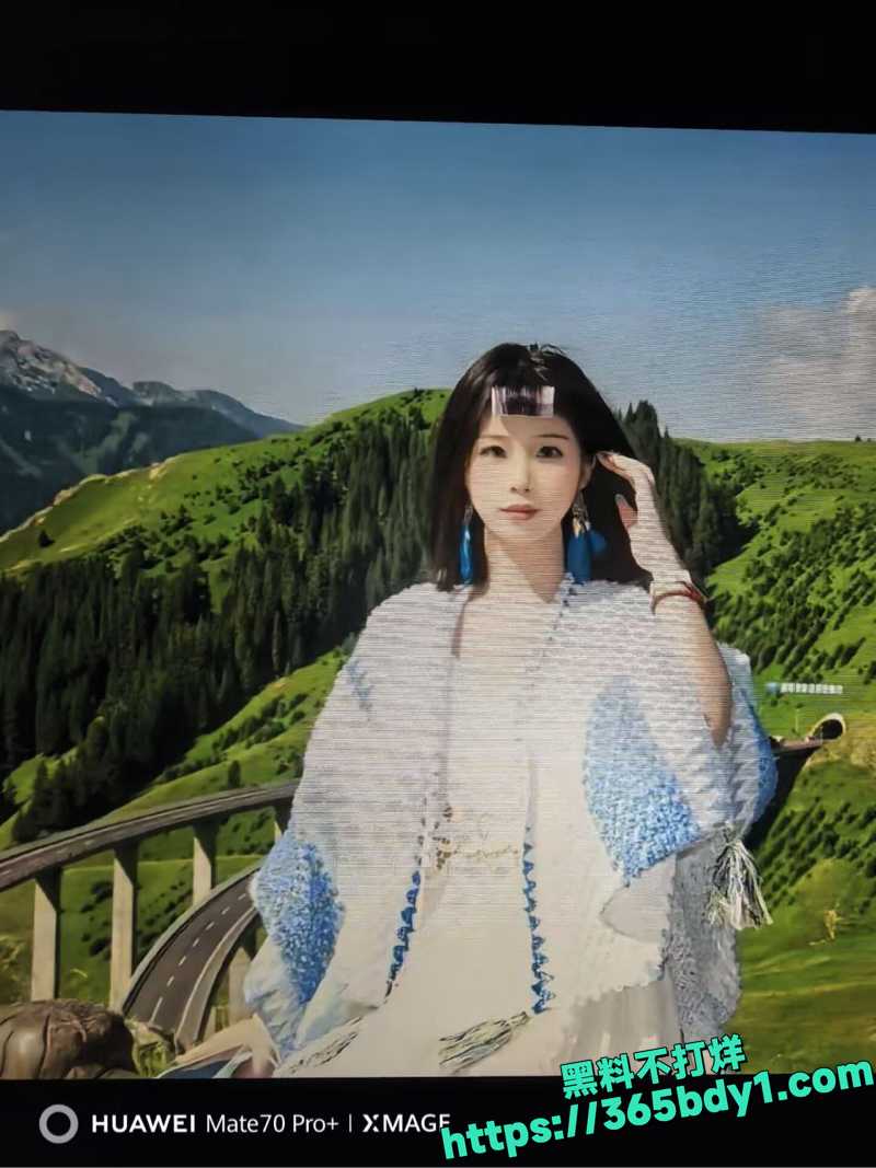 新生刘依诺为讨好社团主席主动献身1