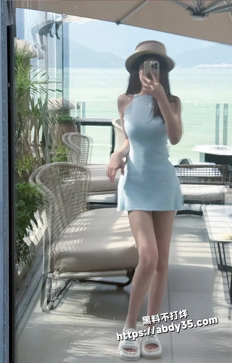 秦皇岛反差大学生.jpg23