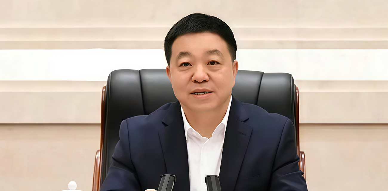 江西省长叶建春任上被查 此前仍公开履职江西接连两任政府主官 私密视频也被曝光