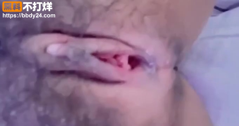 疯狂兄妹车里偷情23