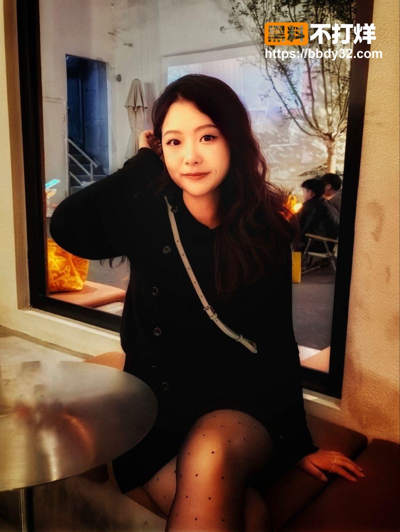 江西少妇王媛媛偷情视频2