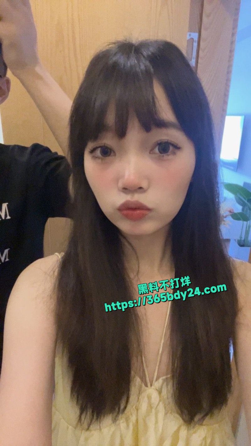 青岛小妹郑怡然