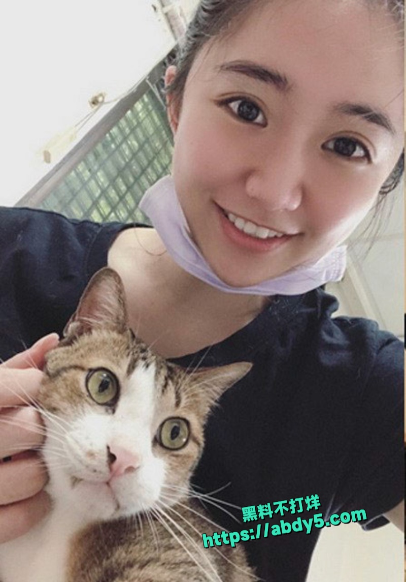 台湾超辣女警萧学逸性爱视频流出 5