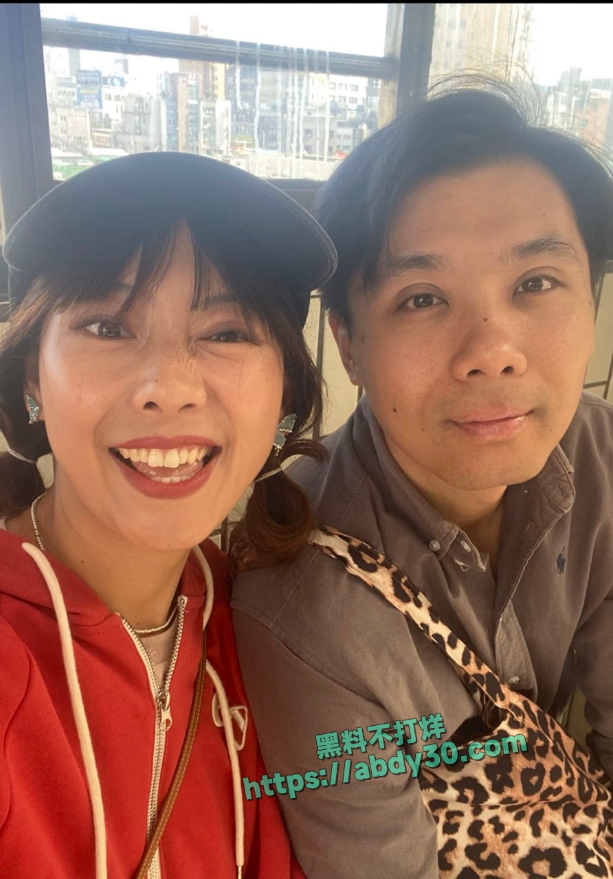 变态男子在公司强吻女同事 13