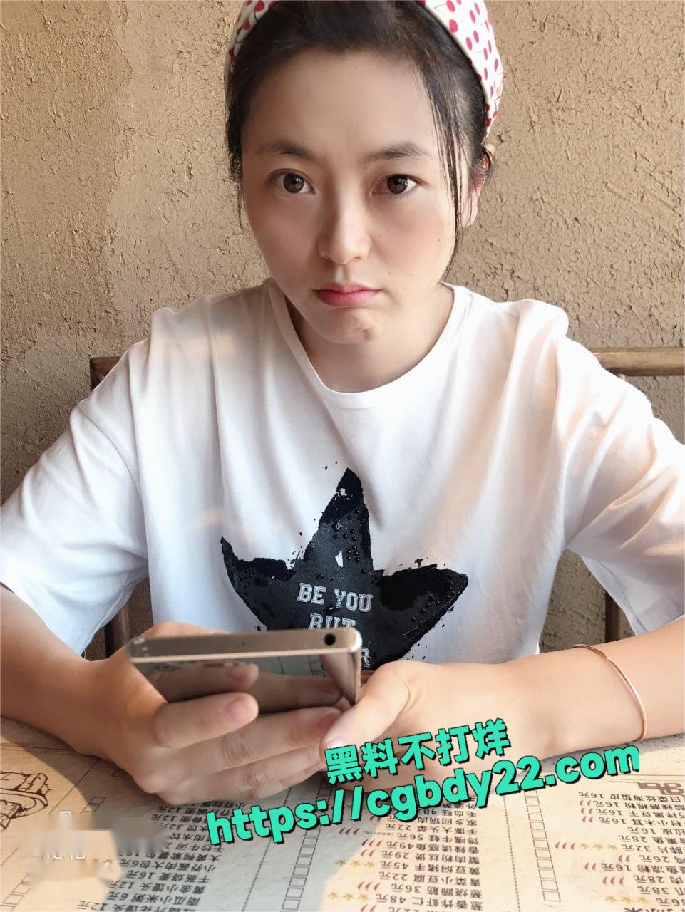 青岛物业经理刘嘉莉2