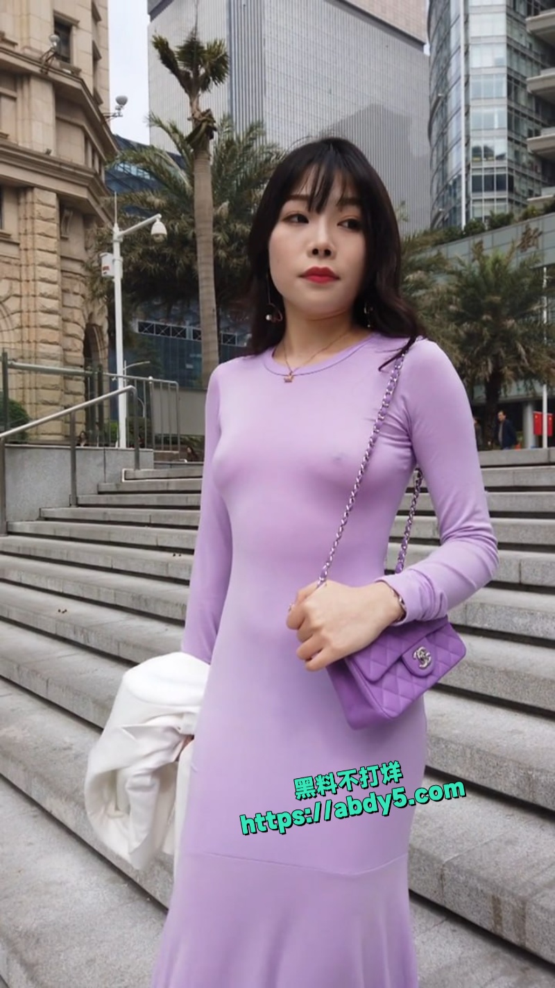 秀人网极品模特徐莉芝Booty街拍作品紫色丝裙真空凸点 9