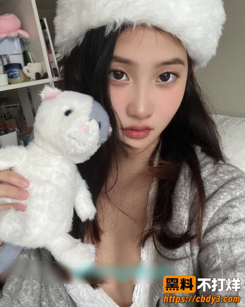 精神小妹被富哥调教 2