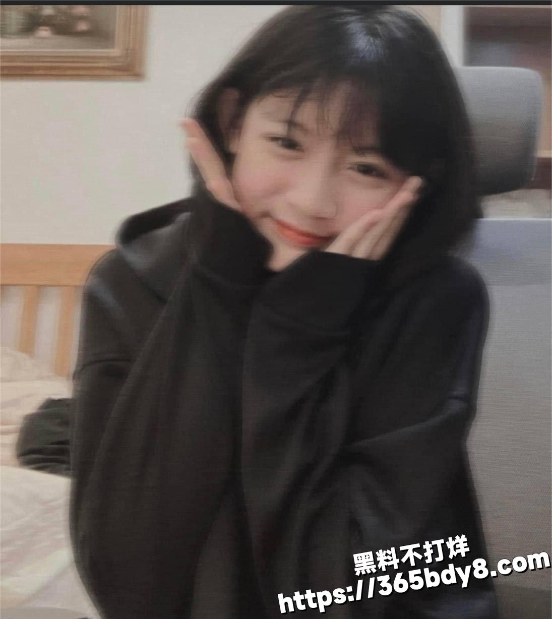 18岁学生妹张碩晴5