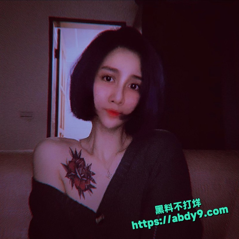 推特超火网黄情侣JKS&C付费做爱视频8