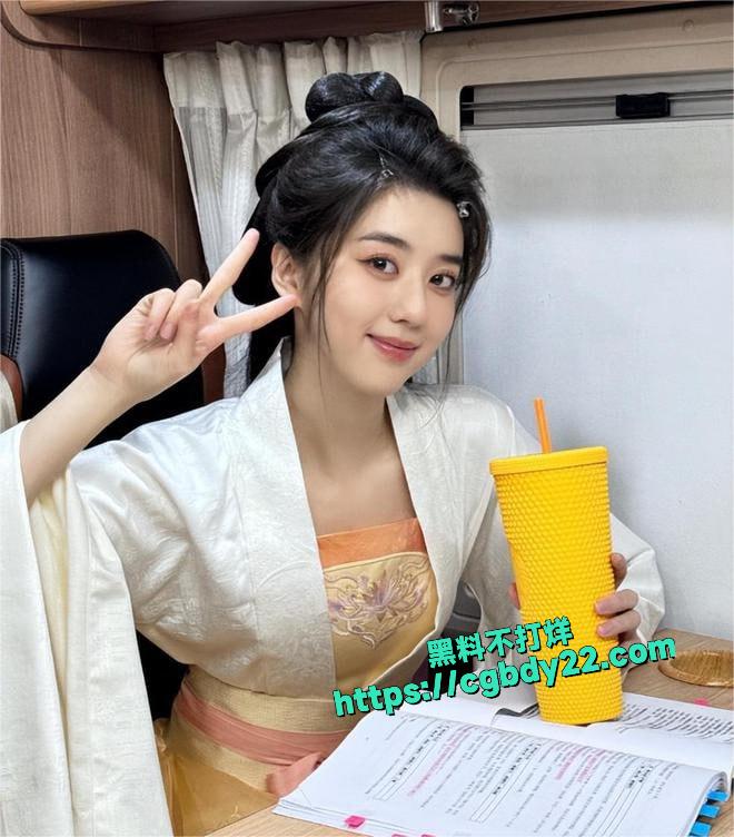 新加坡艺人 李凯馨1