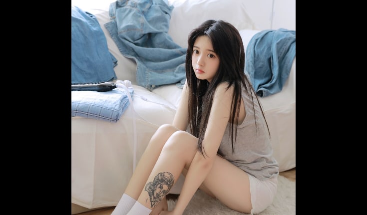 性爱录音 网友抬着老婆的腿当炮架操 插的太深爽得她一直嗷嗷叫