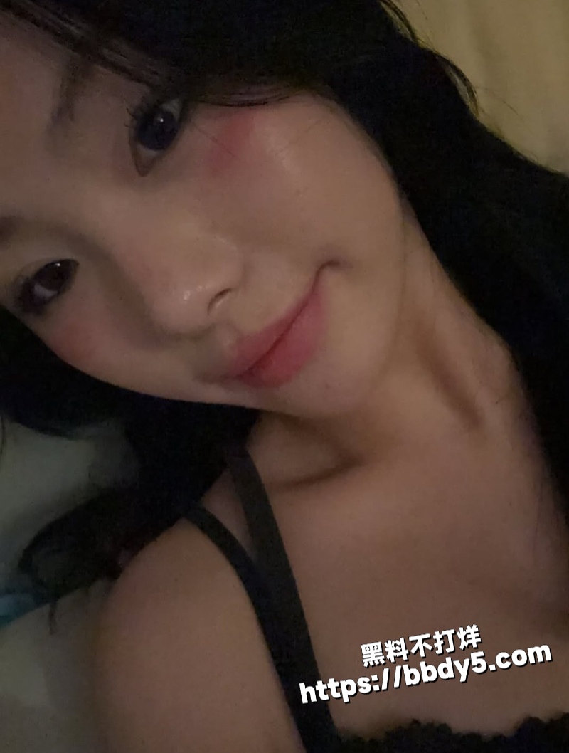 在社交媒体上坐拥4