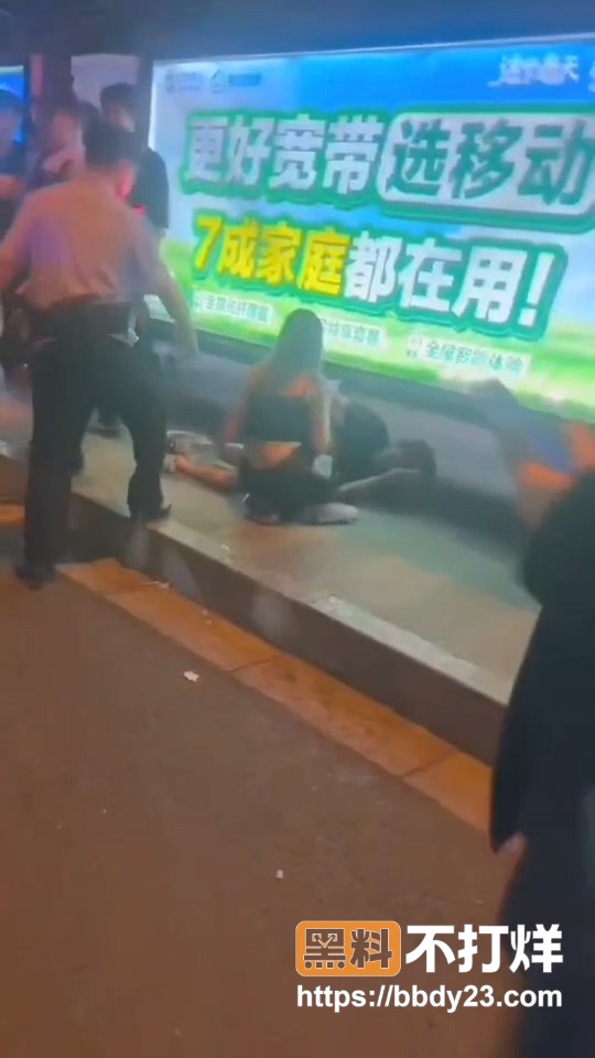 徐州苏宁广场事件5
