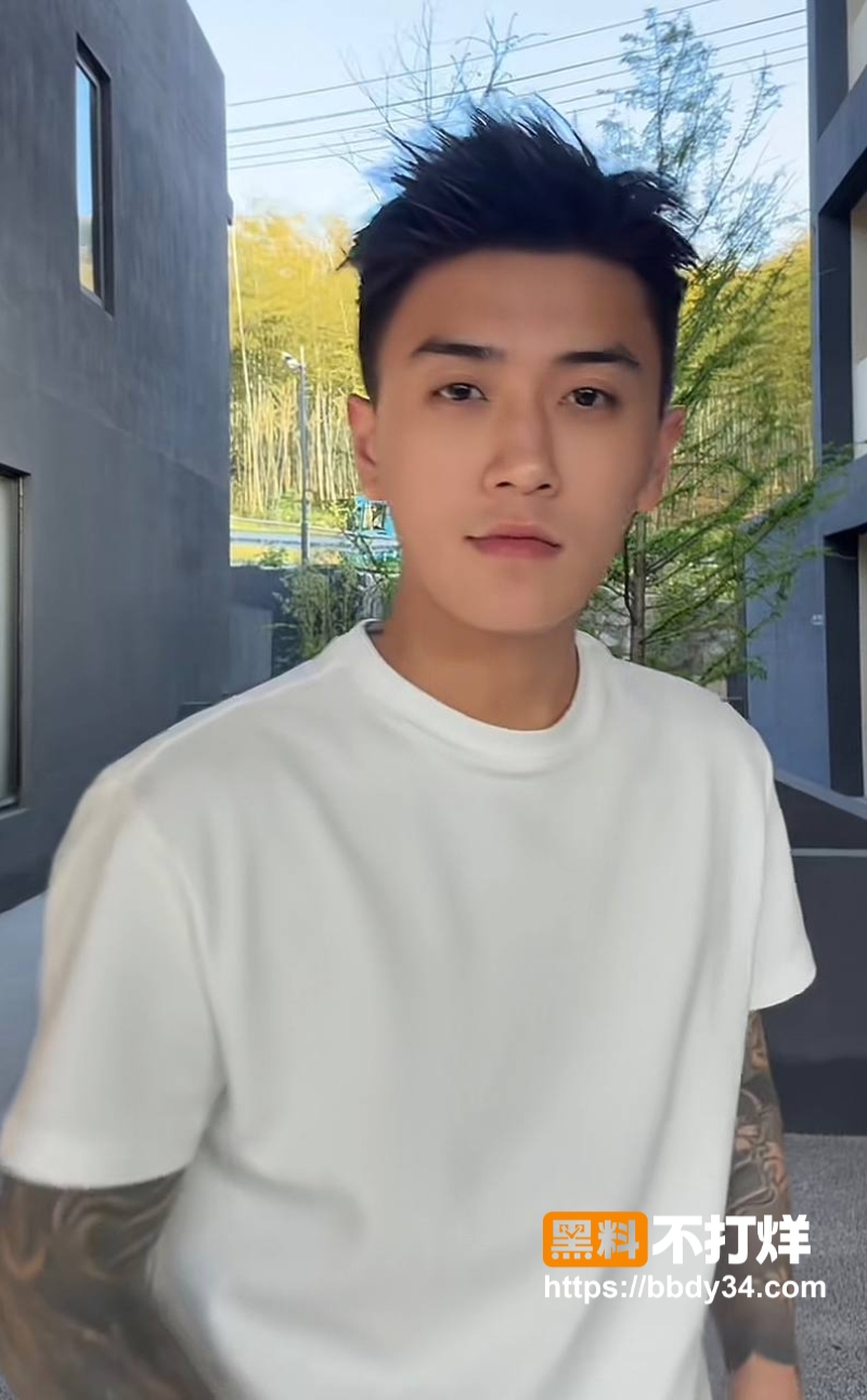 薛小婉天天给渣男任权洗白02